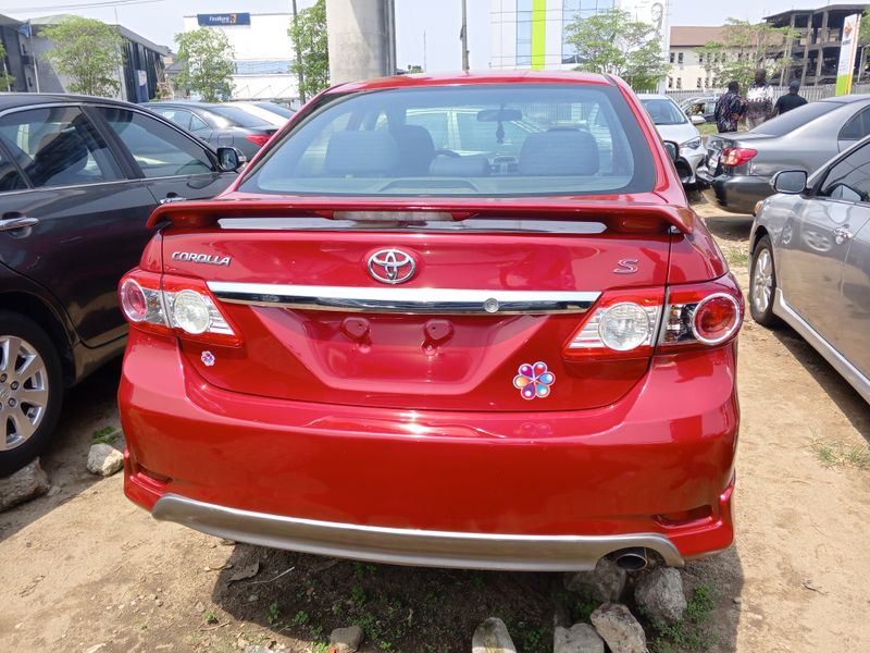 Main image of 2013 Toyota Corolla